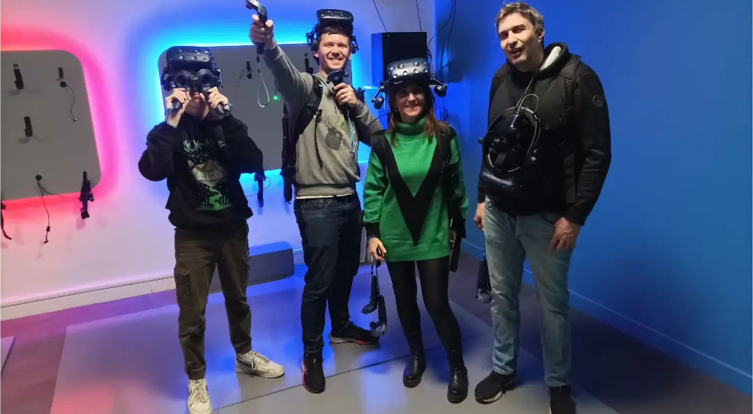 équipe escape game VR à Paris la Défense